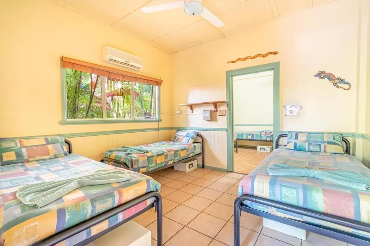 Tropic Days Boutique Hostel Cairns Australia